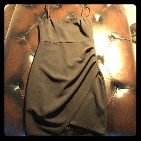 Black Evening Dress - Picture 3 of 3